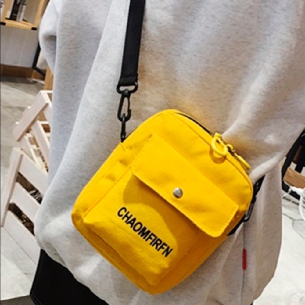NWOT Unisex Modern Yellow Mini Crossbody
